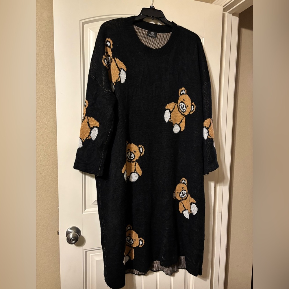 Dressed in Lala Literally Limitless Oversized Knit Dress in Teddy Bears 4ever - Picture 7 of 10